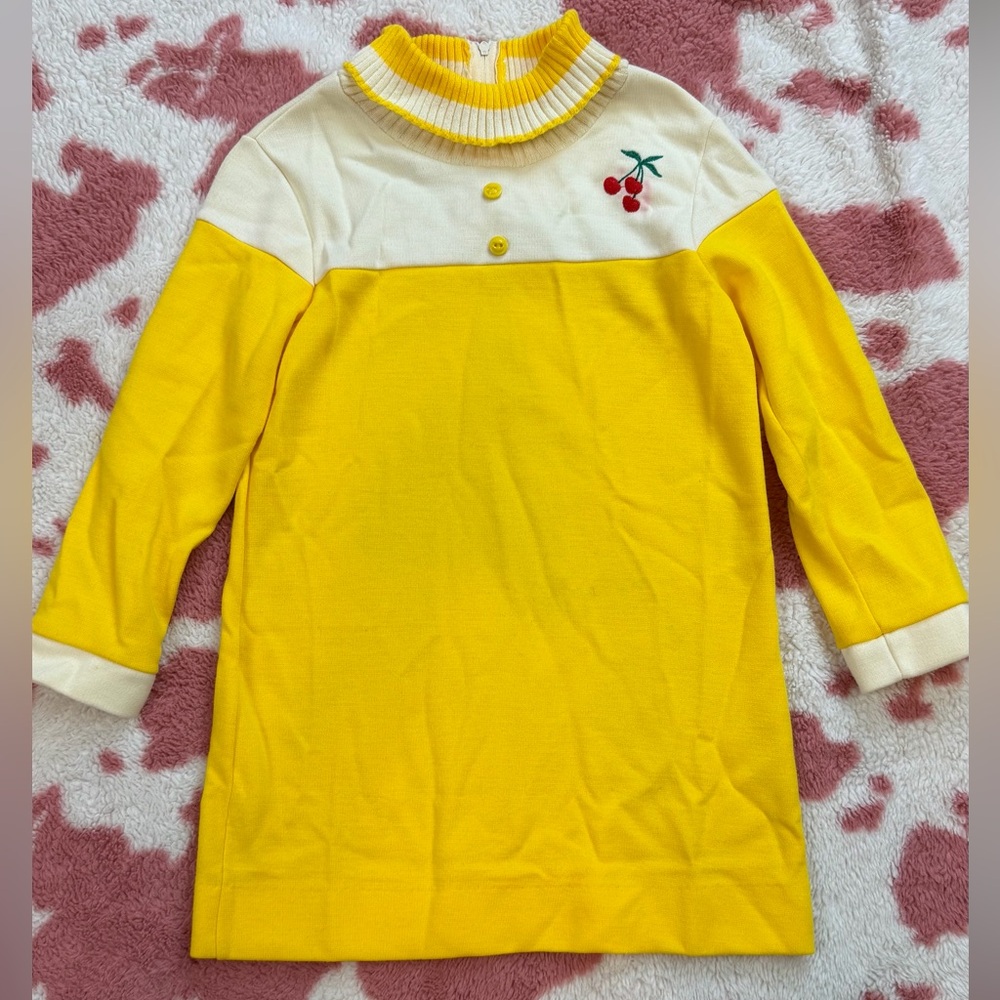 Vintage 80s Aileen Girl Yellow Cherry Mock Neck Retro Mod Dress Size 6